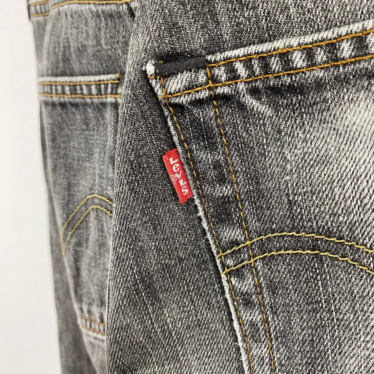 빈티지 Levi's 502 블랙 그레이 데님팬츠