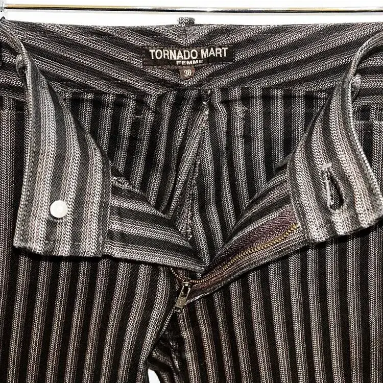 TORNADO MART herringbone boot cut pants