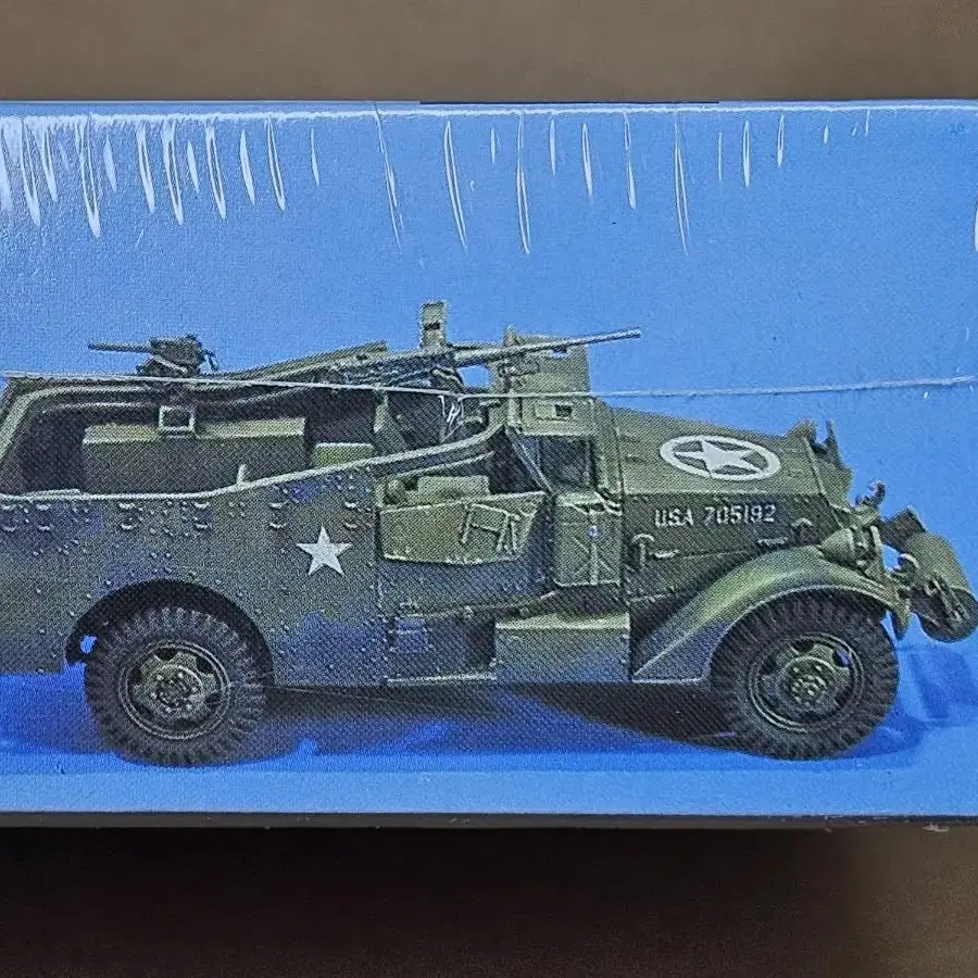 고전프라 [이탈레리] 1/35 U.S. M3A1 화이트 스카웃 카