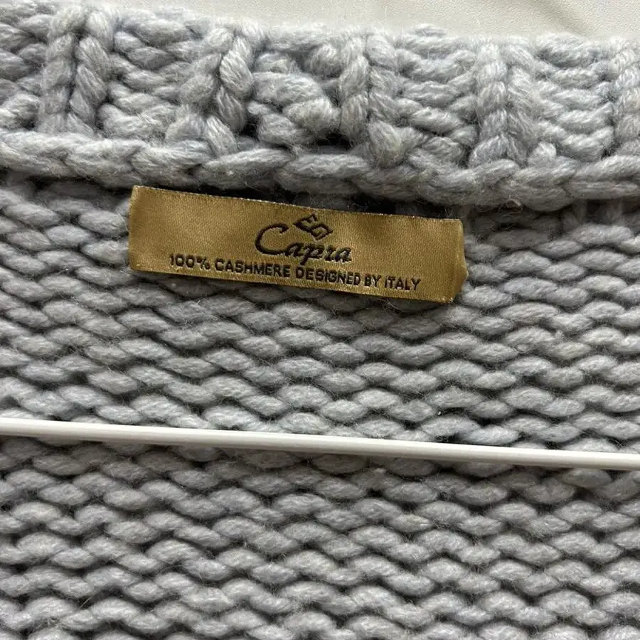 이태리 명품 Capra 가디건 (100% cashmere)