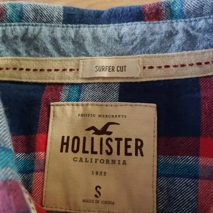 홀리스터 Hollister 플란넬 간절기 롤업 체크남방 S 95사이즈