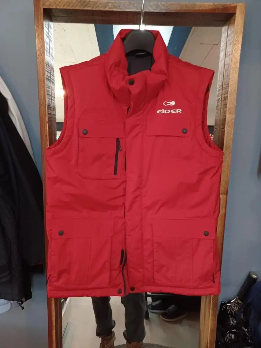 Iather Padded Vest L