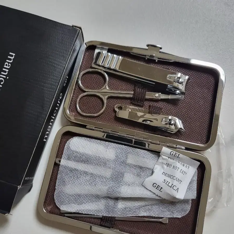 손톱깍이 세트 manicure set 새제품