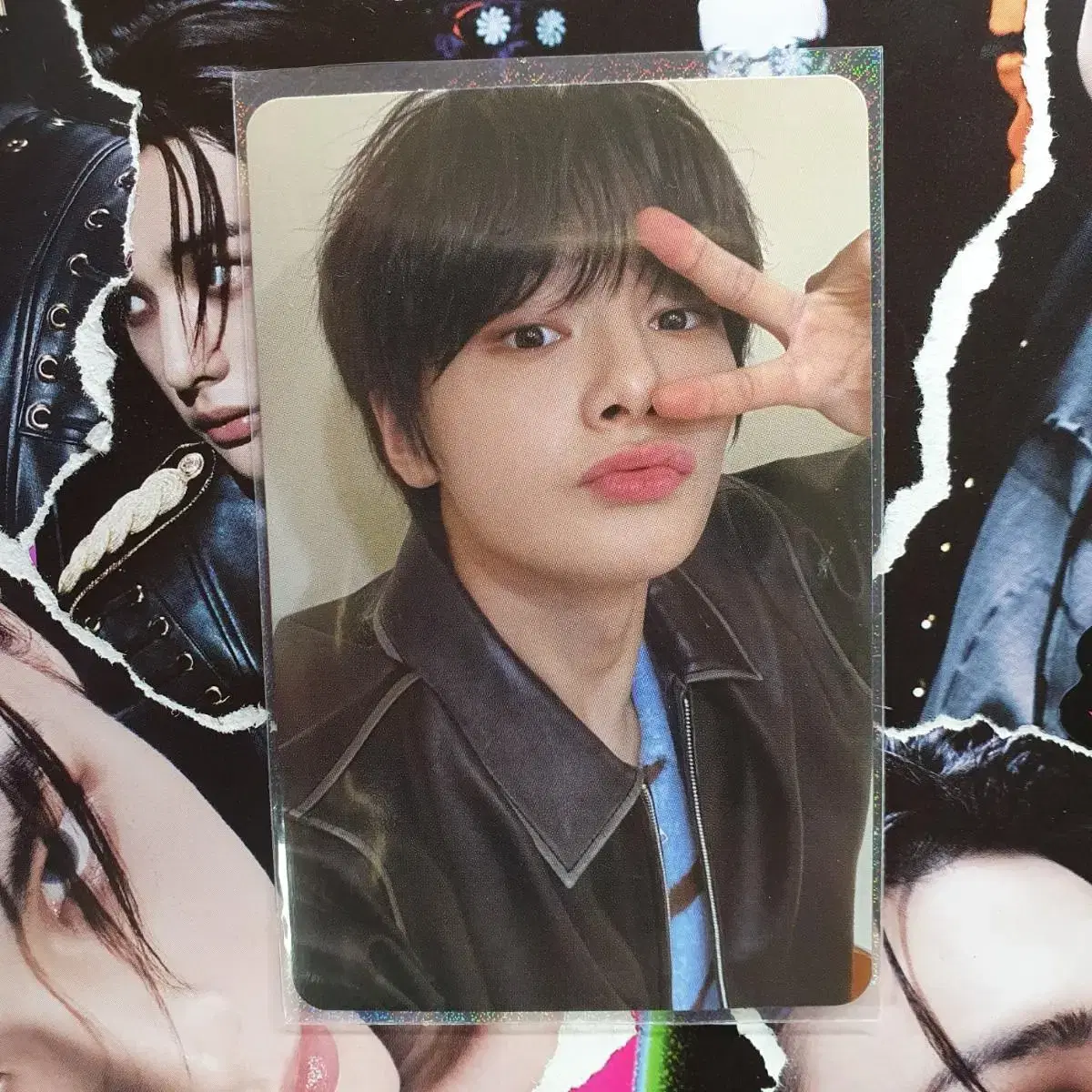 skz rock rockstarpopup storegapaway school uniformsphotocard i.n.