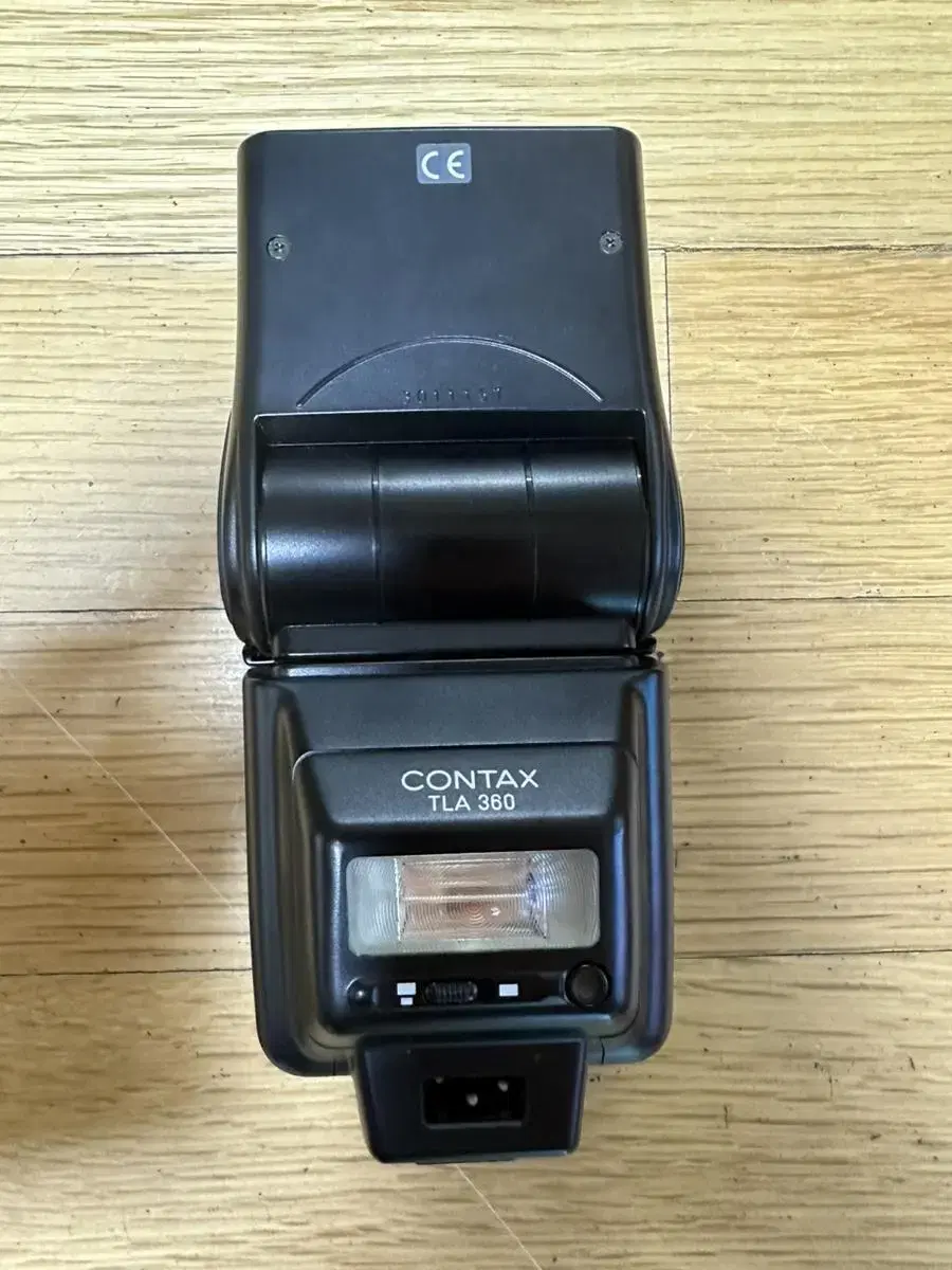 CONTAX 플래시 TLA 360