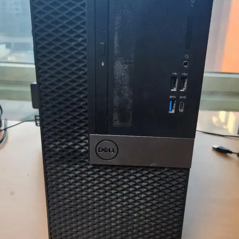 DELL Optiplex 5060 (I7-8700+16GB+SSD 256