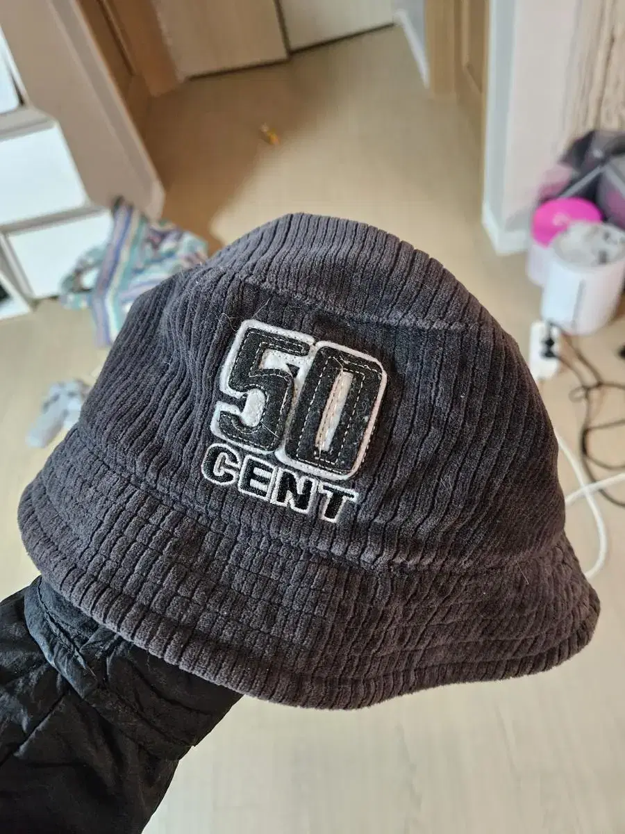 지유닛 50cent 코듀로이 버킷햇