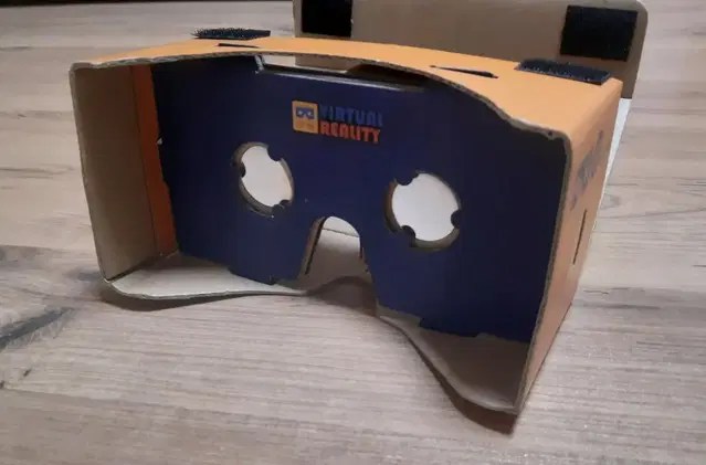 3D VR GOOGLE CARDBOARD