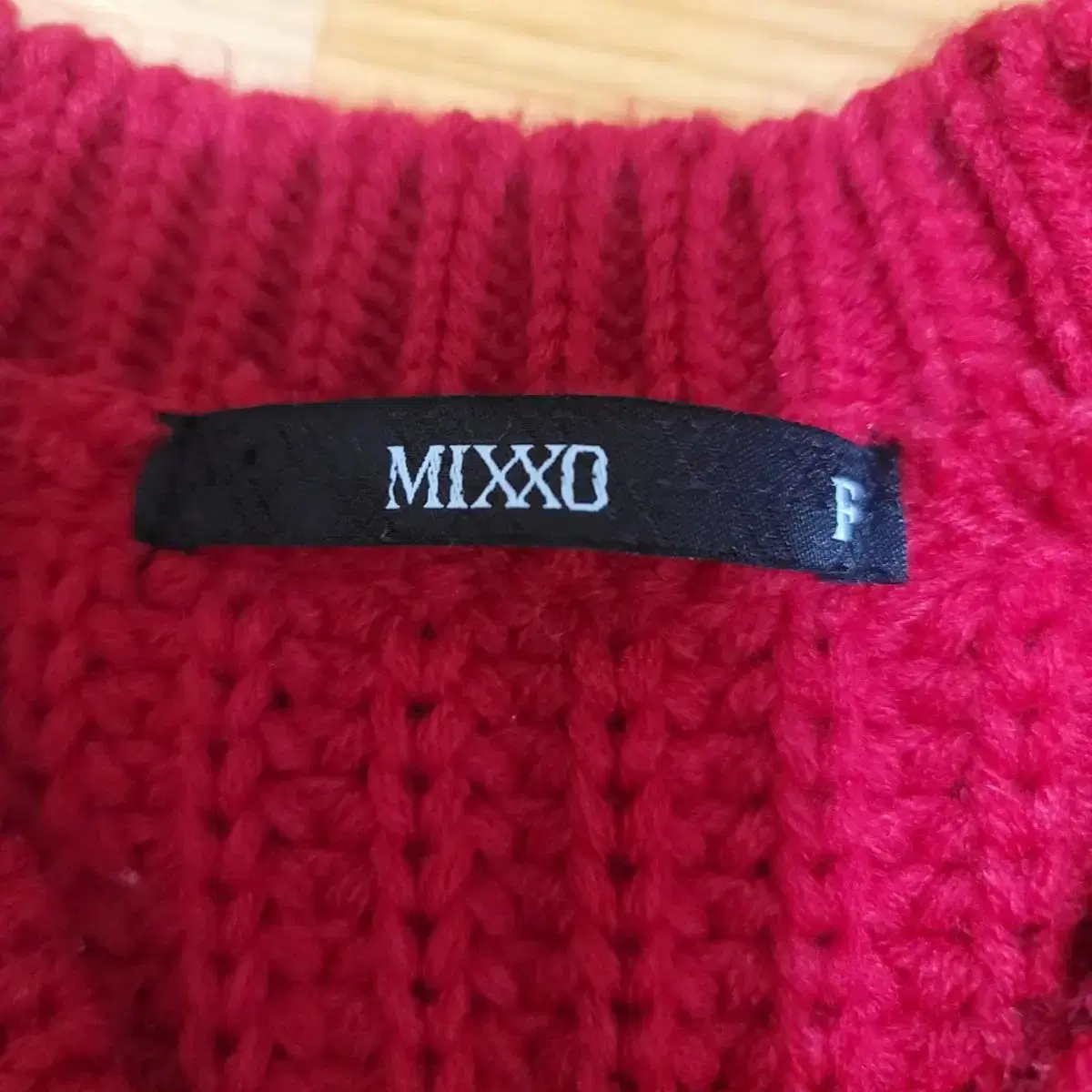 [MIXXO] F 빨간 니트 조끼 캠퍼스룩