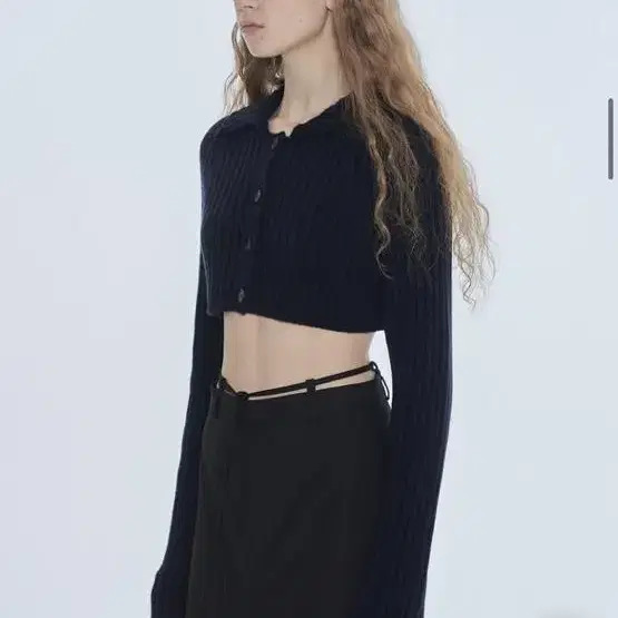 다이애그널 RIBBED COLLAR BOLERO CARDIGAN