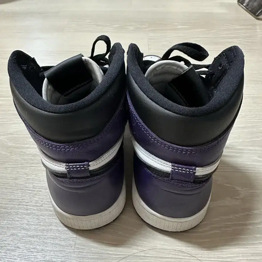 조던1 retro high og court purple