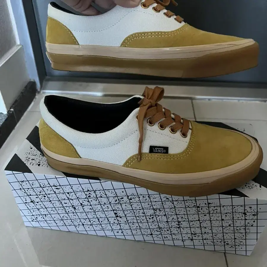 Vans Vault og era lx table scarps(brown)