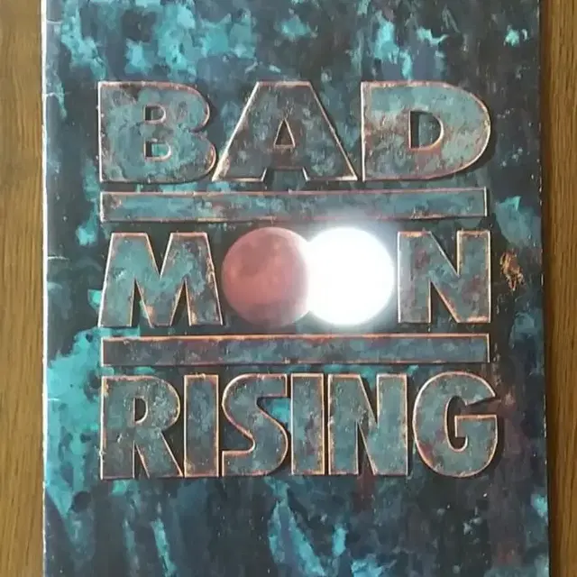 bad moon rising  팜플렛