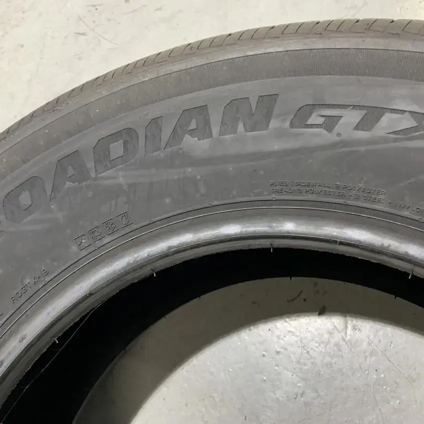 235/65R17 넥센 타이어