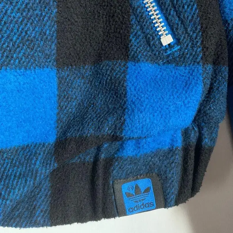 아디다스 오리지널 adidas blue plaid wool jacket