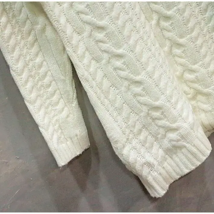 FR) Leshop long cable knit