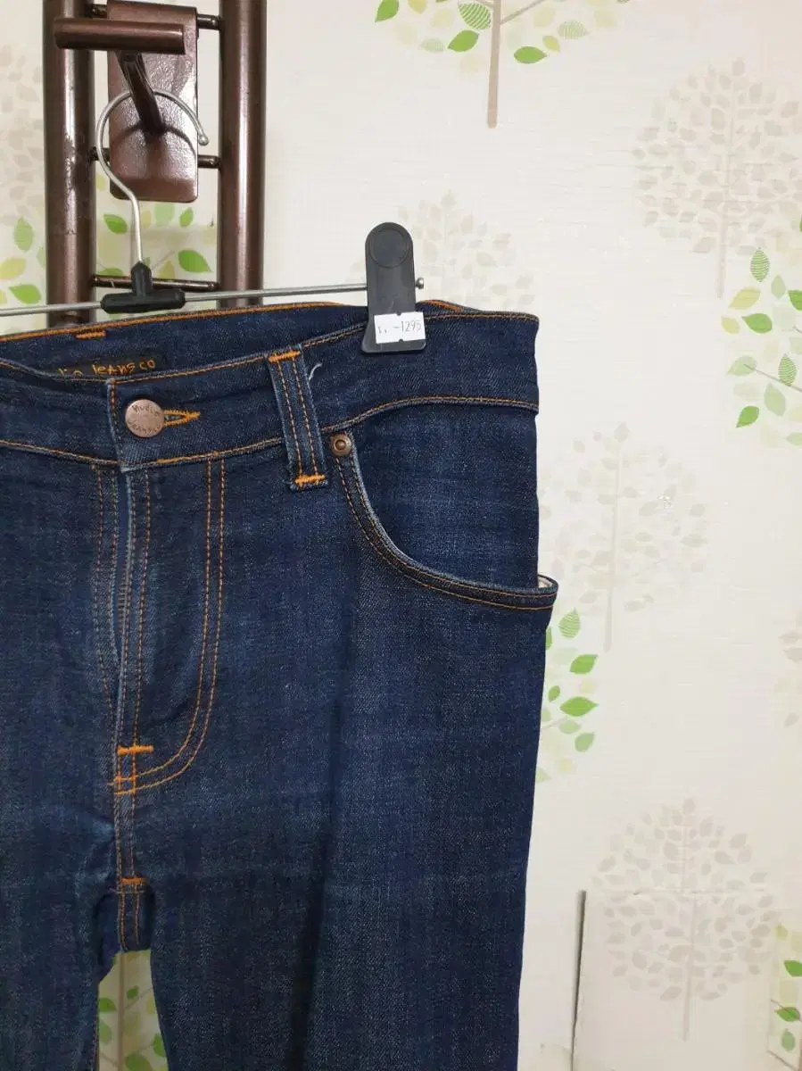 31-inch navy denim jeans