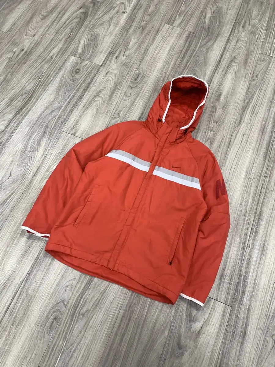 [S] Nike Old School Vintage Quilted Windbreaker