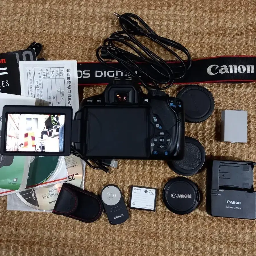 CANON EOS 650D 디지털카메라