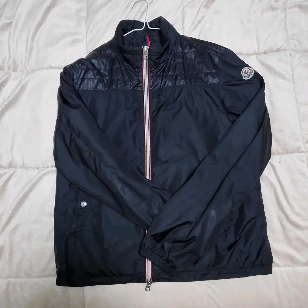 Moncler Windbreaker size 5