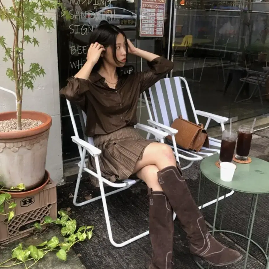 오네 deep silky shirts (deep brown) 가죽셔츠