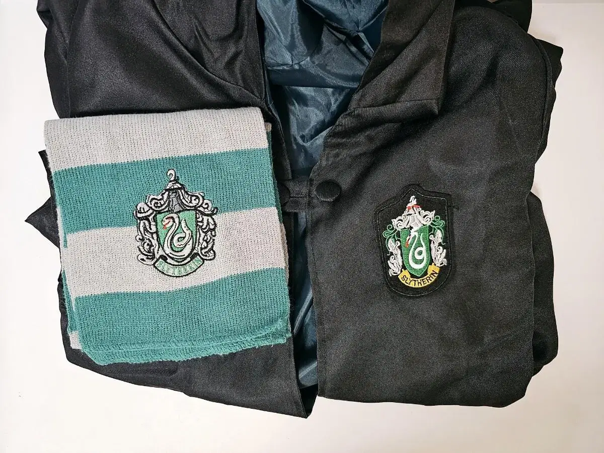 Harry Potter Slytherin House Costume (Cloak/Shawl) sells