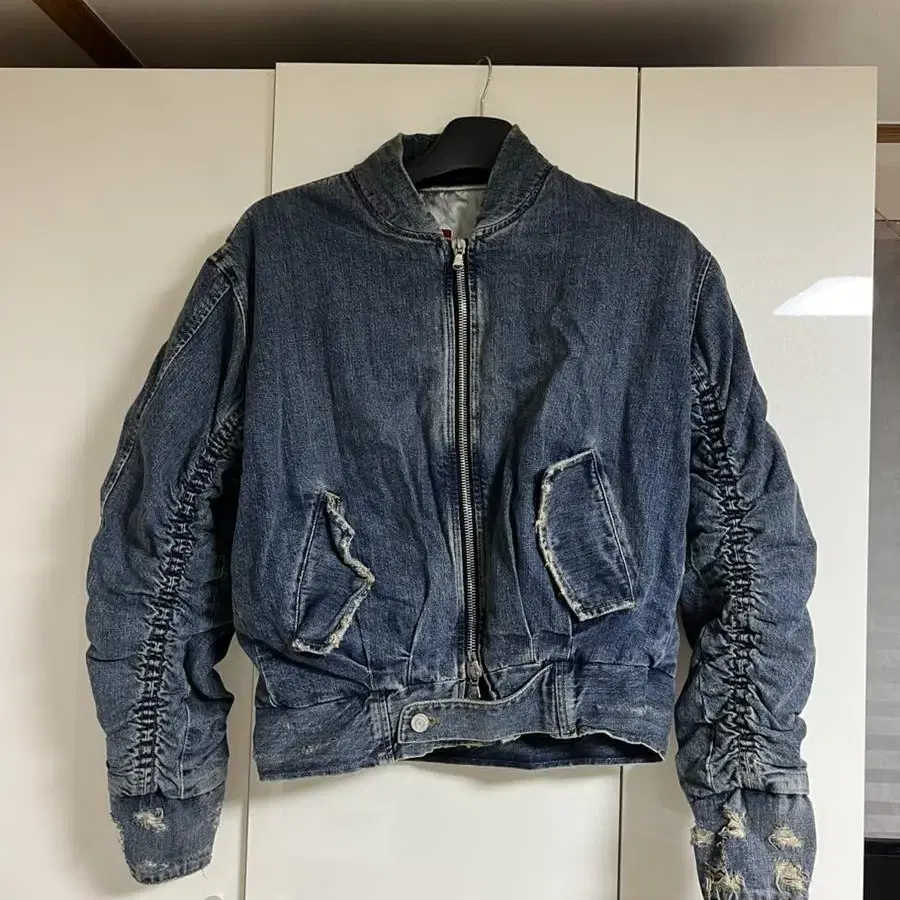 도미넌스스트라반 청자켓 STONE WASH DENIM BOMBER