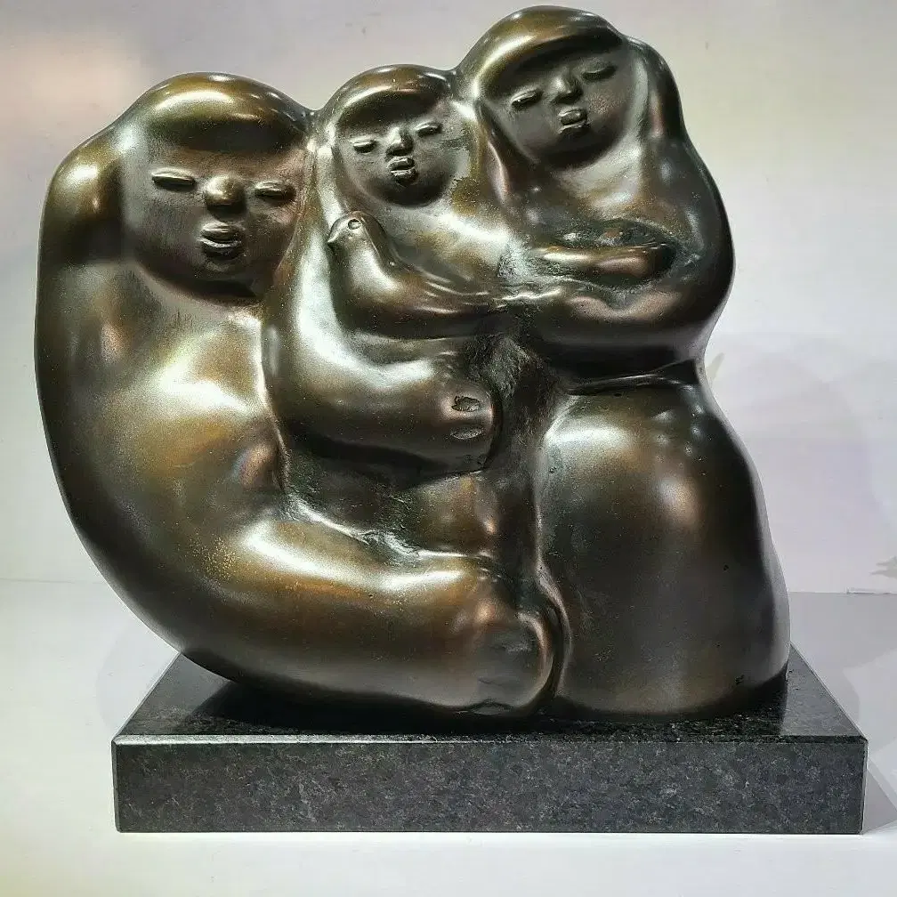 화목한 가족당진 김창희 브론즈.1985년