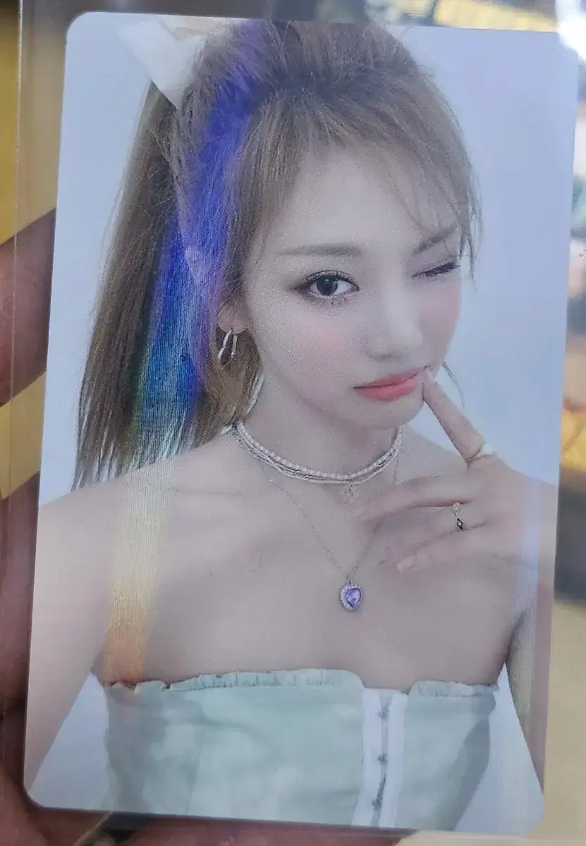 Aespa ningning photocard seasons greetings photocard 2022 season's greetings photocard Volkswagen Ningning