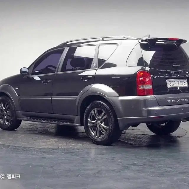 KG모빌리티 쌍용   슈퍼렉스턴 RX6 4WD 최고급형  7인승