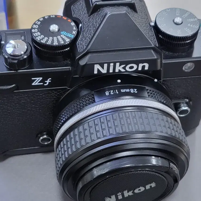니콘 zf 바디셋 블랙 실버
