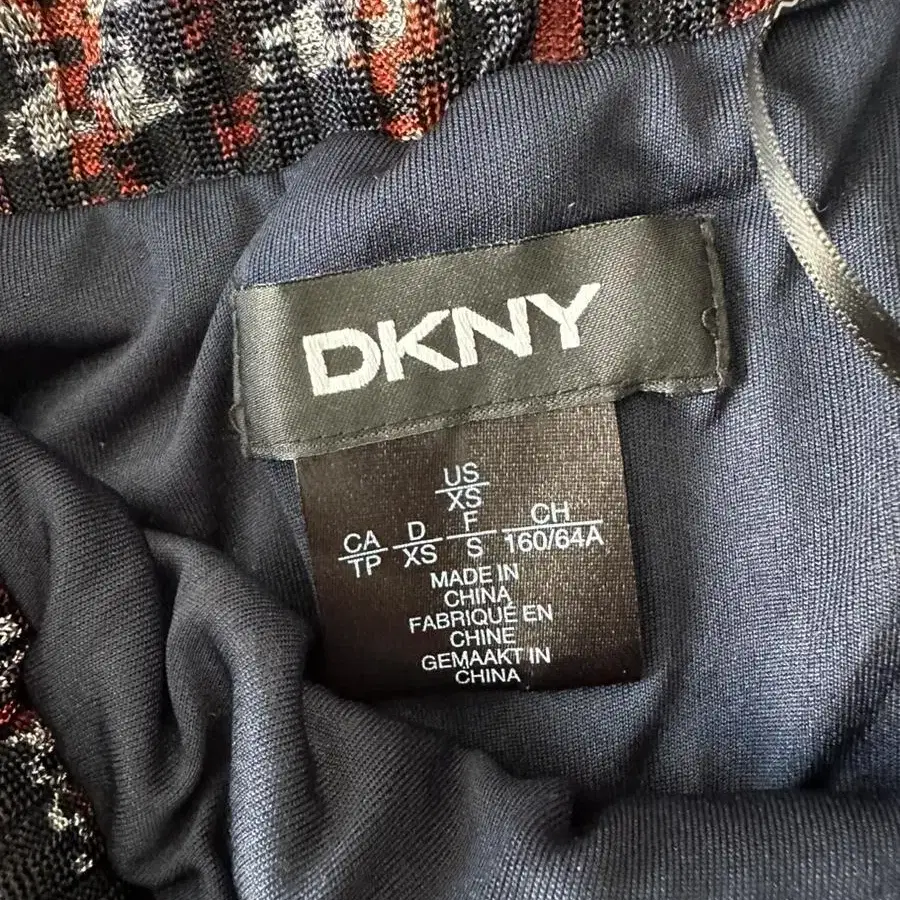 DKNY 정품 플리츠 스커트