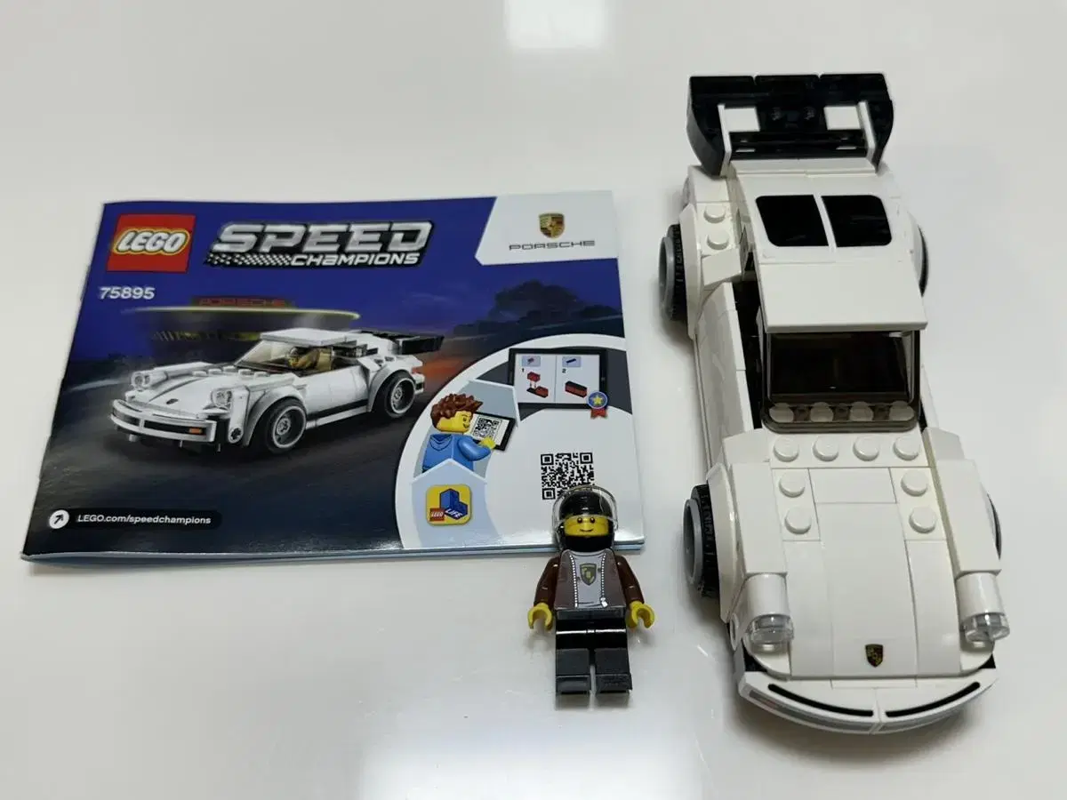 LEGO Speed Champions 75895