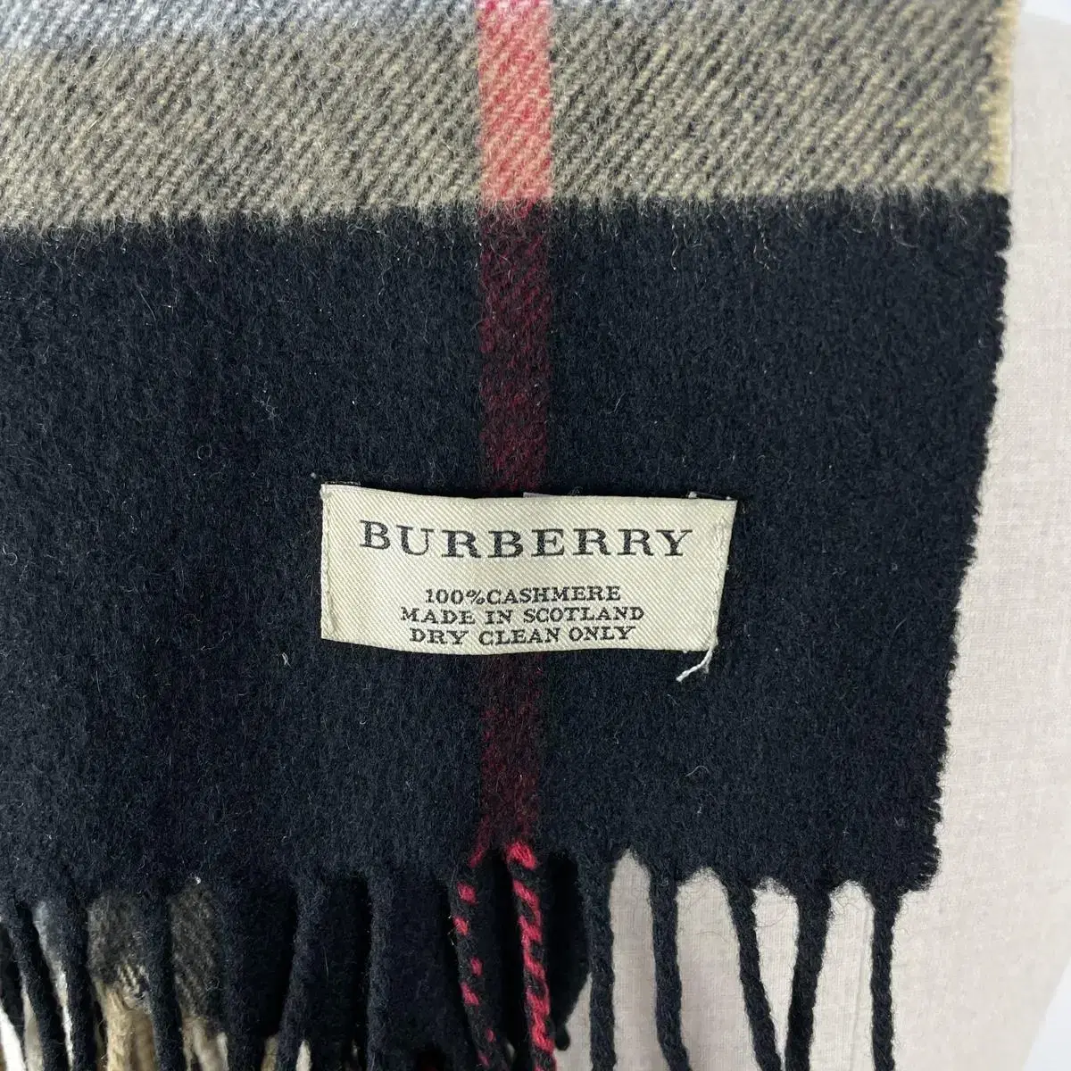 BURBERRY 버버리 캐시미어 체크 머플러