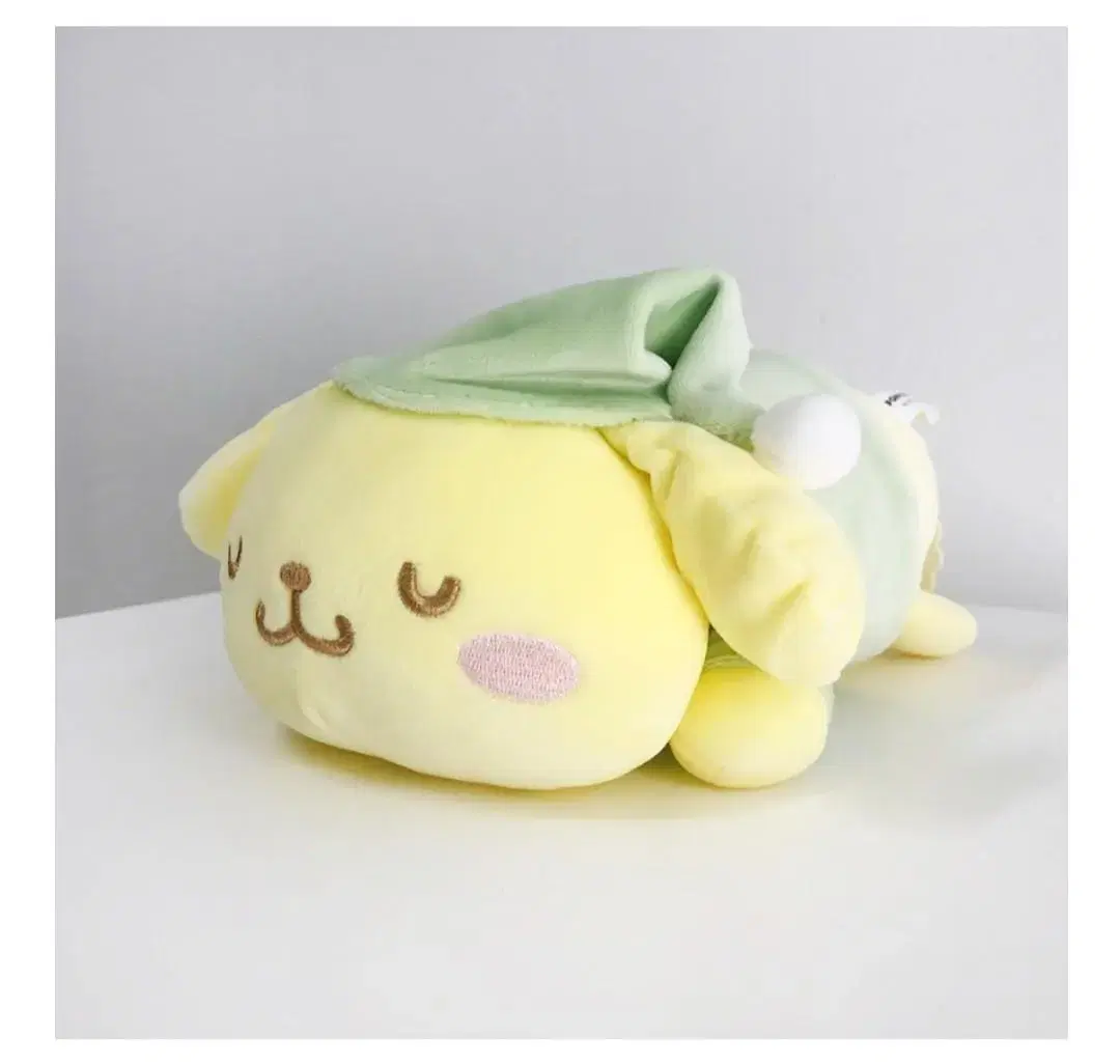 Pompompurin Munyuugurumi Goodnight Doll