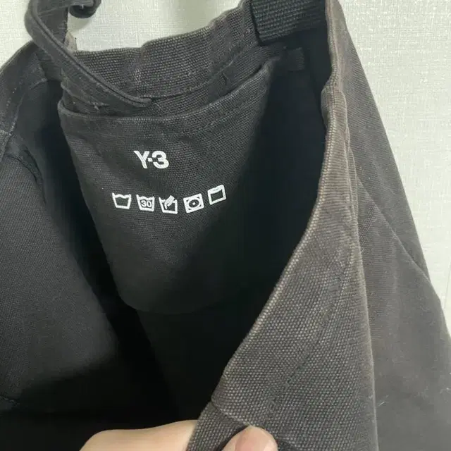 Y-3 숄더백 요지야마모토