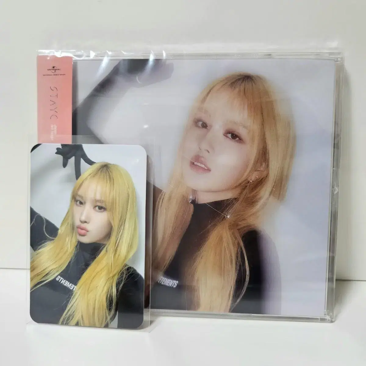 Stayc yoon Japan LIT album Solovan photocard WTS