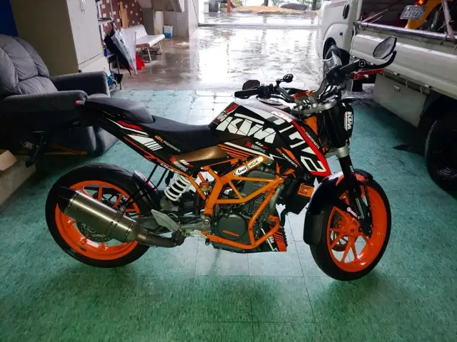 ktm 듀크390(ktm 2T 150 대차가능)