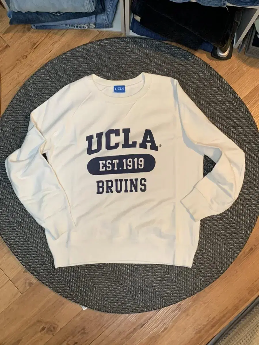 UCLA 레터링 맨투맨 L