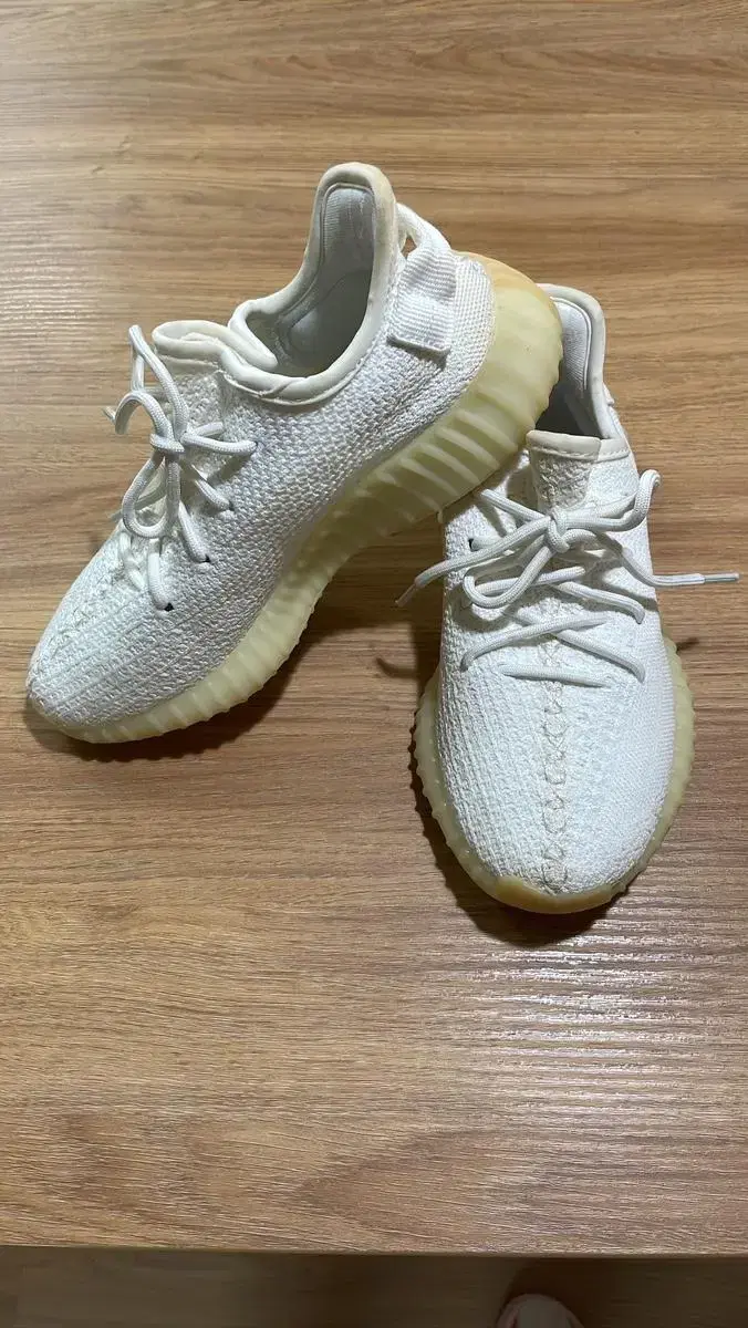 아디다스 이지부스터 350v2 크림화이트 220-225