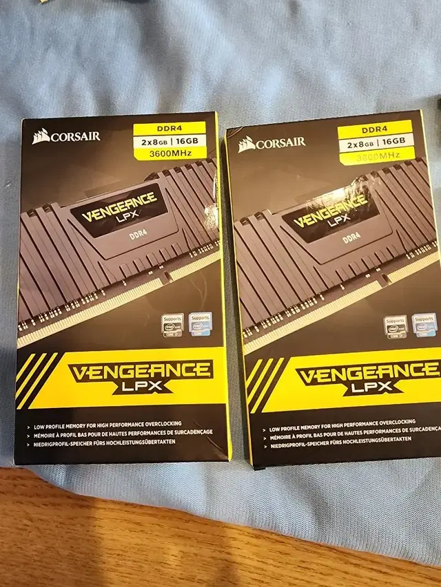 커세어 랩 팝니다 32gb ddr4