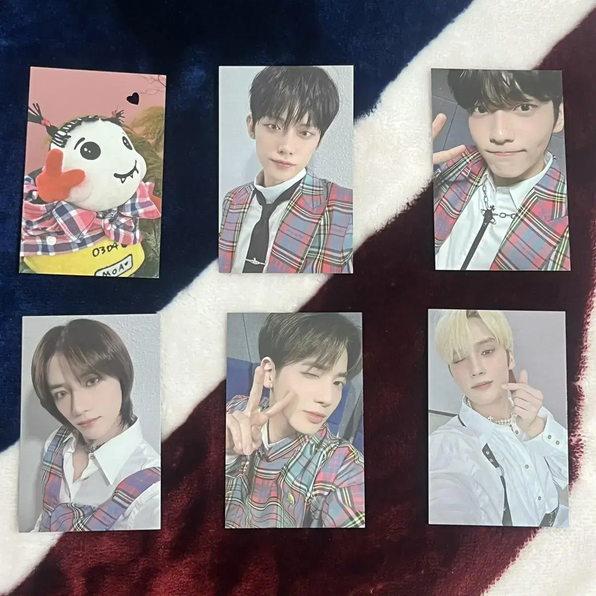 urgent) TODAY ONLY PRICE!TXT txt concert mozone hornbus photocard bulk wts