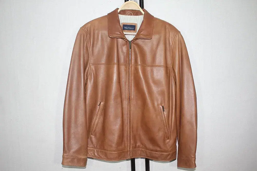 McNeal McNeal Leather Jackets (100)