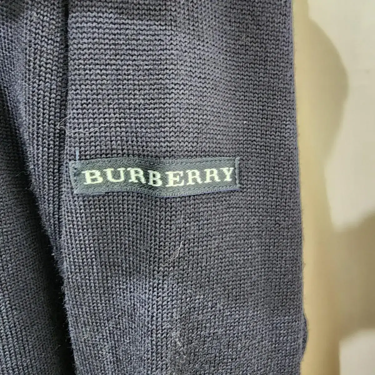 버버리(BURBERRY) 폴라니트