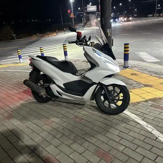 pcx20년식 대차합니다