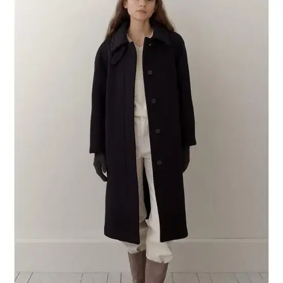 Wool balmacaan coat (navy)