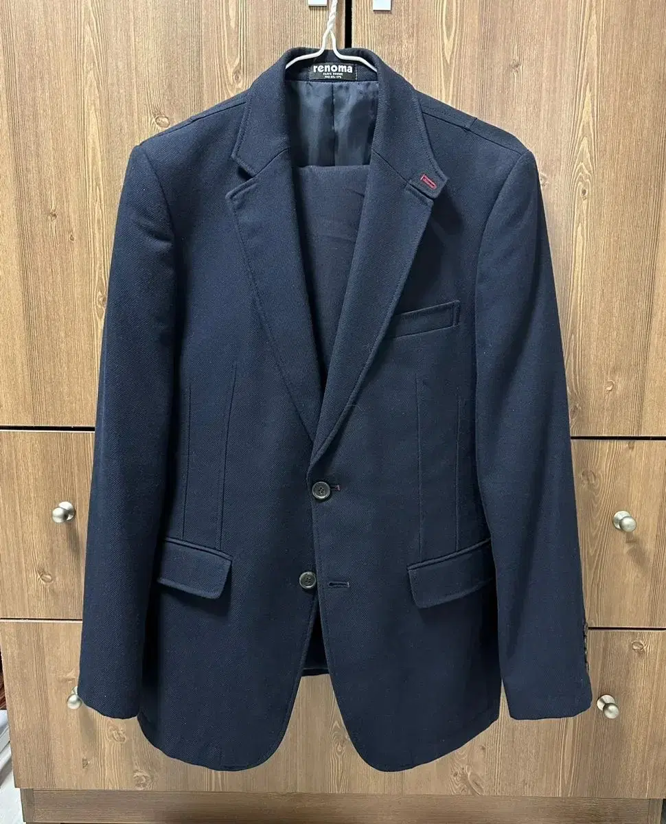 Set-up suit in Lenorma cotton