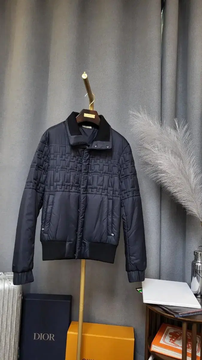 Domestic Store)Bottega Veneta Qualting Nylon Padded Bomber Jacket