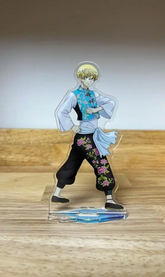 toriben chifuyu acrylic stand for sale