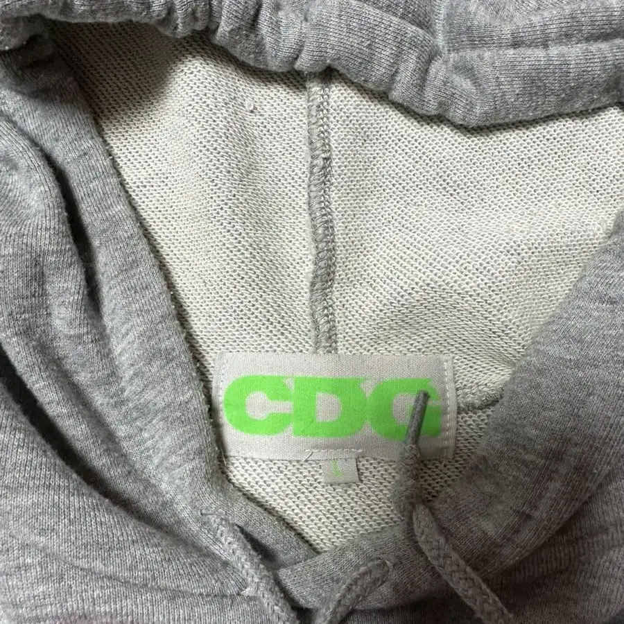 꼼데가르송 CDG 후디